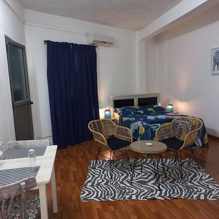 Hello Guest House กาตร์บอร์นส์ ภายนอก รูปภาพ